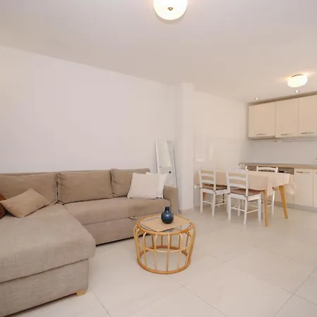 Apartment Nives Vis